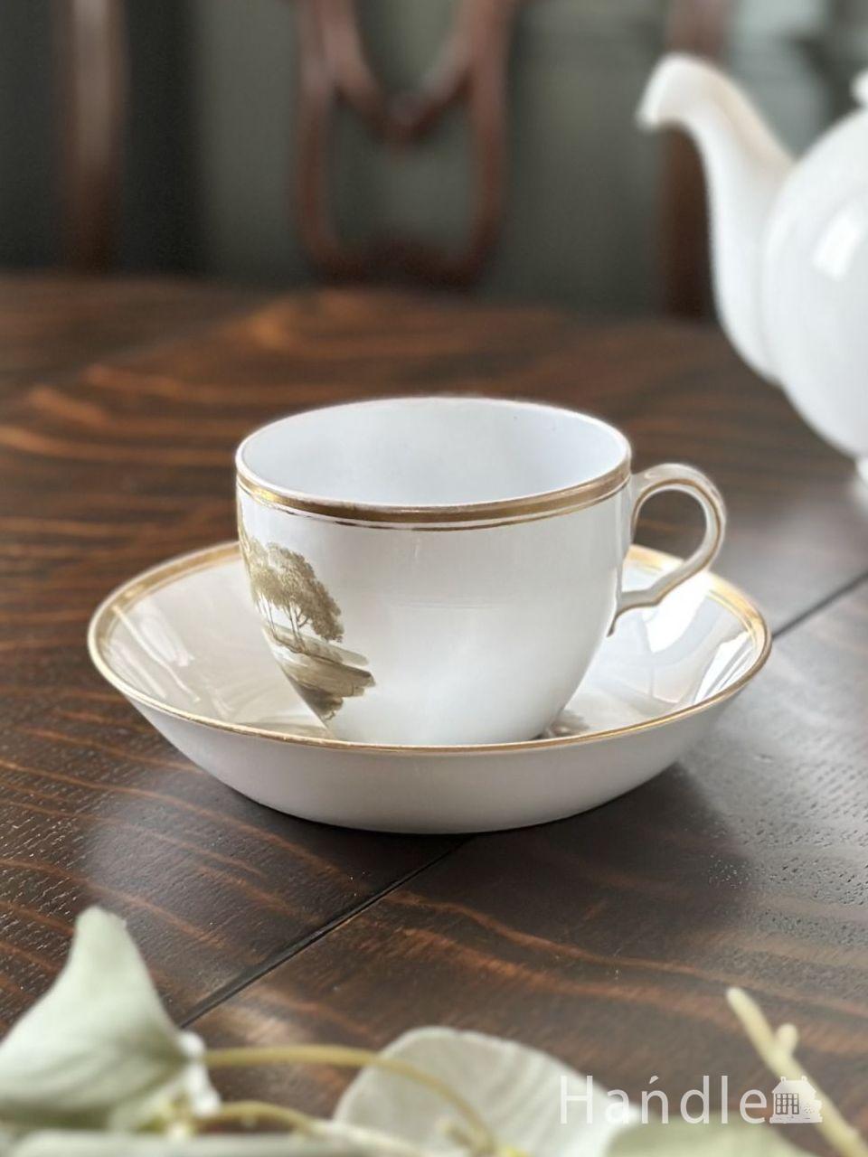 1810年代のスポードで作られたアンティーク食器、セピア色の風景画が