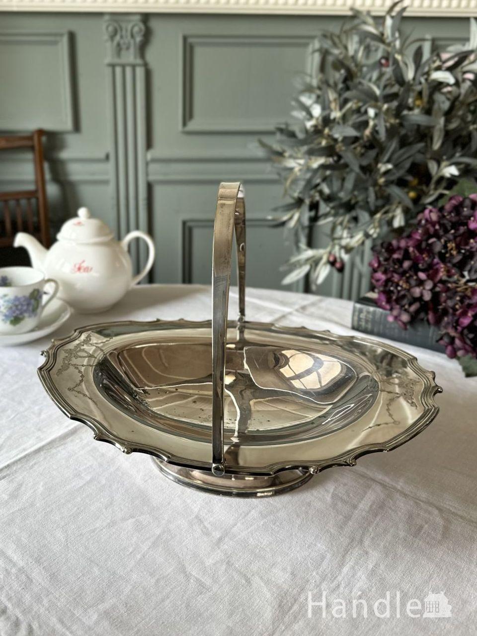 イギリスから届いたアンティークのかご、とっても可愛いピクニック