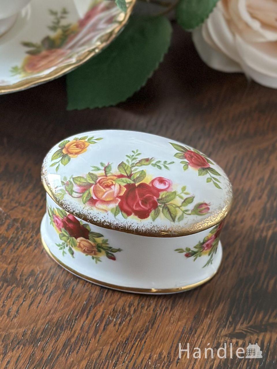 アンティークウェッジウッドのジャスパーウェアのフタ付き小物入れ