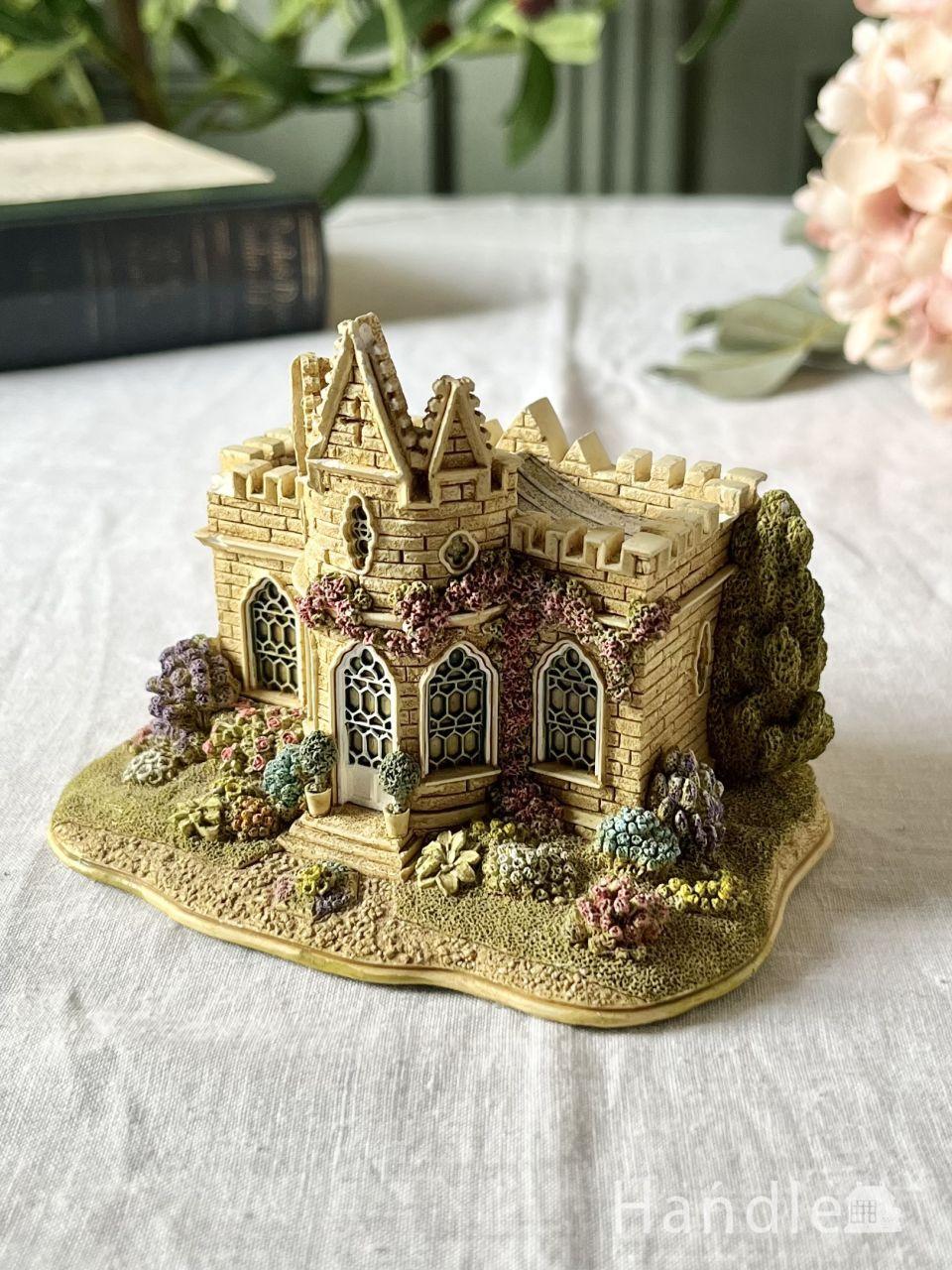 メルヘンチックな可愛いお家、英国から届いたLilliput Lane(リリパット