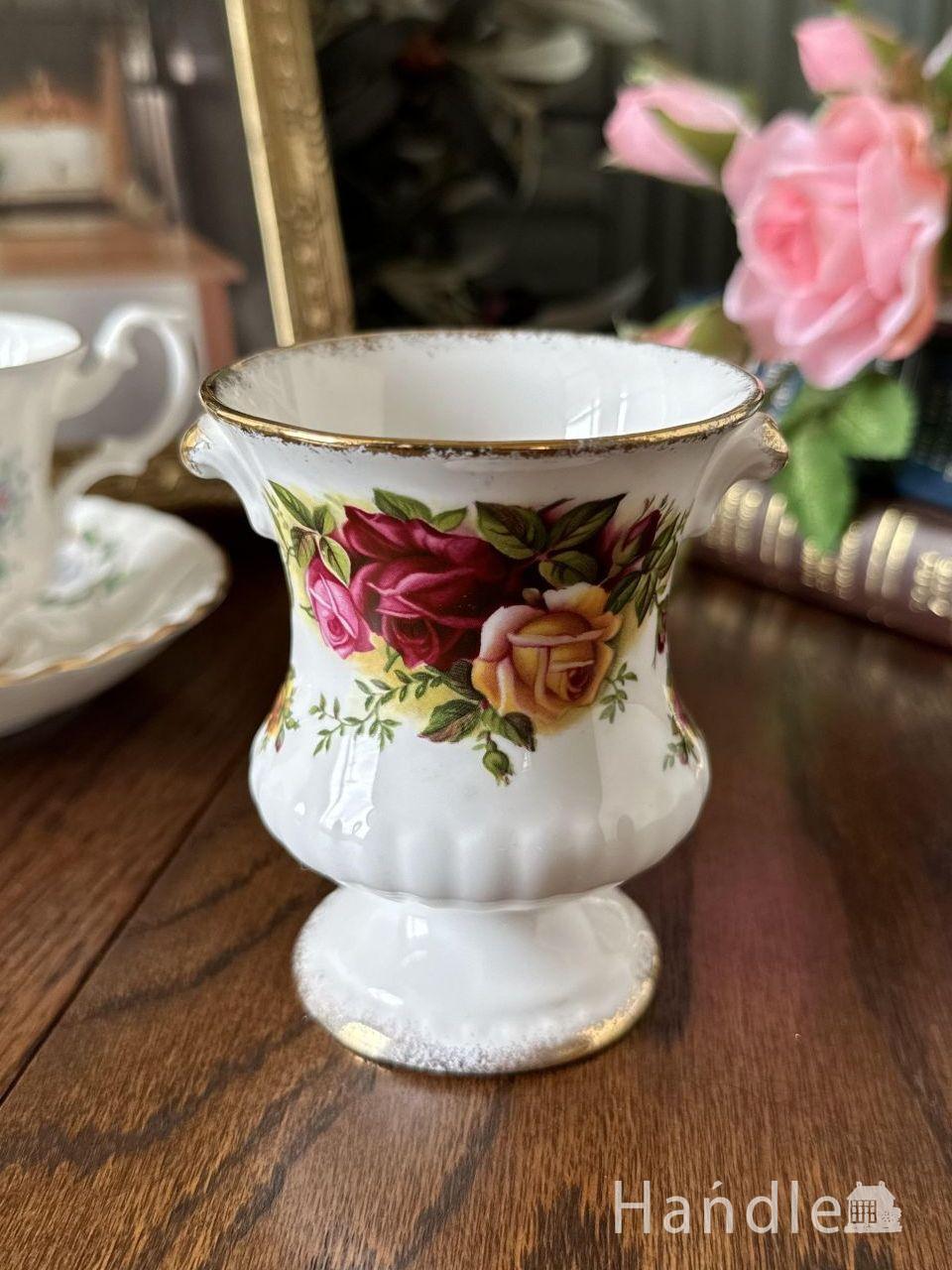 イギリスから届いたアンティークフラワーポット、ロイヤルアルバート社