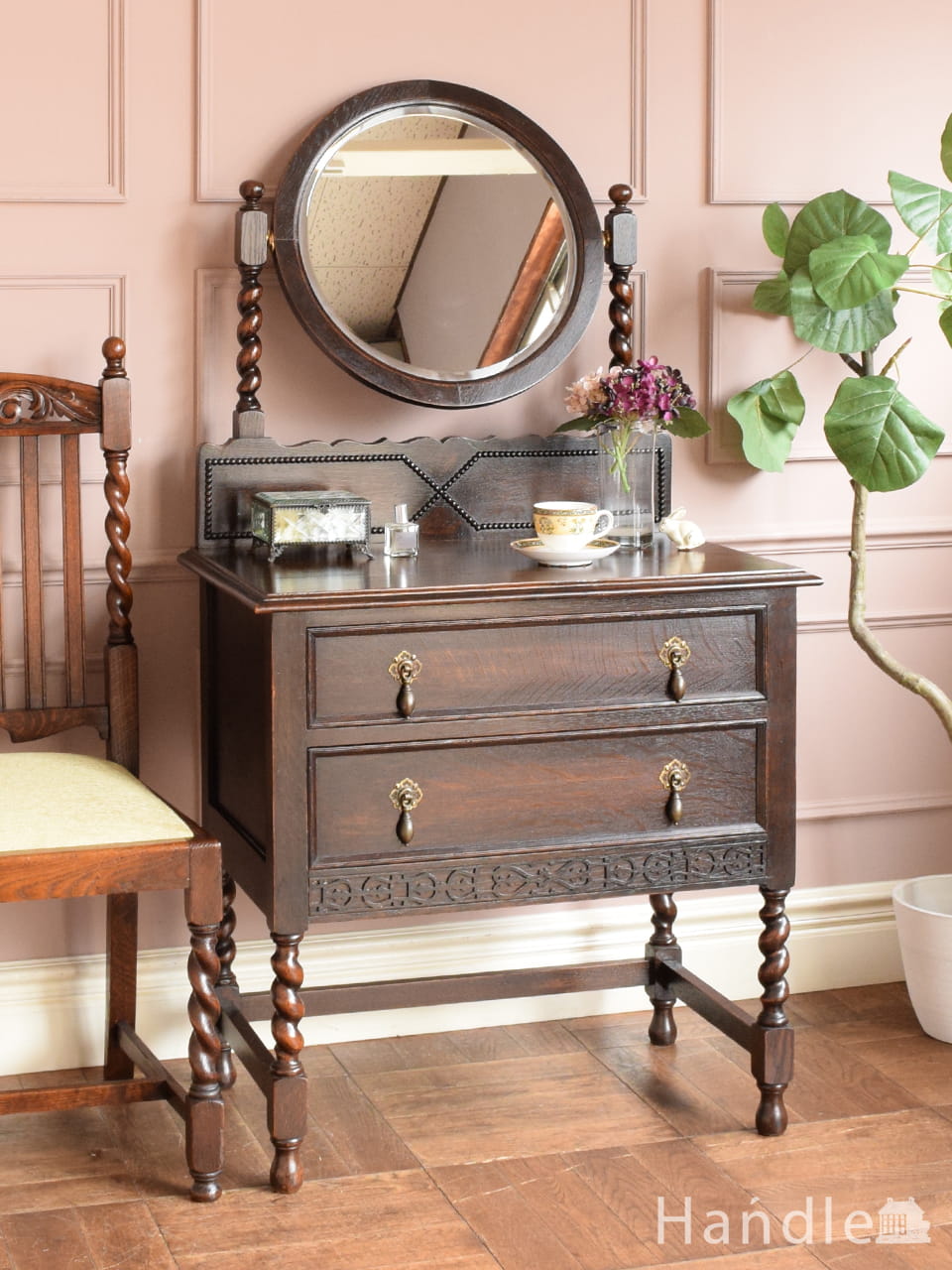 三面鏡の付いた優雅なアンティークドレッシングテーブル（鏡台）(k