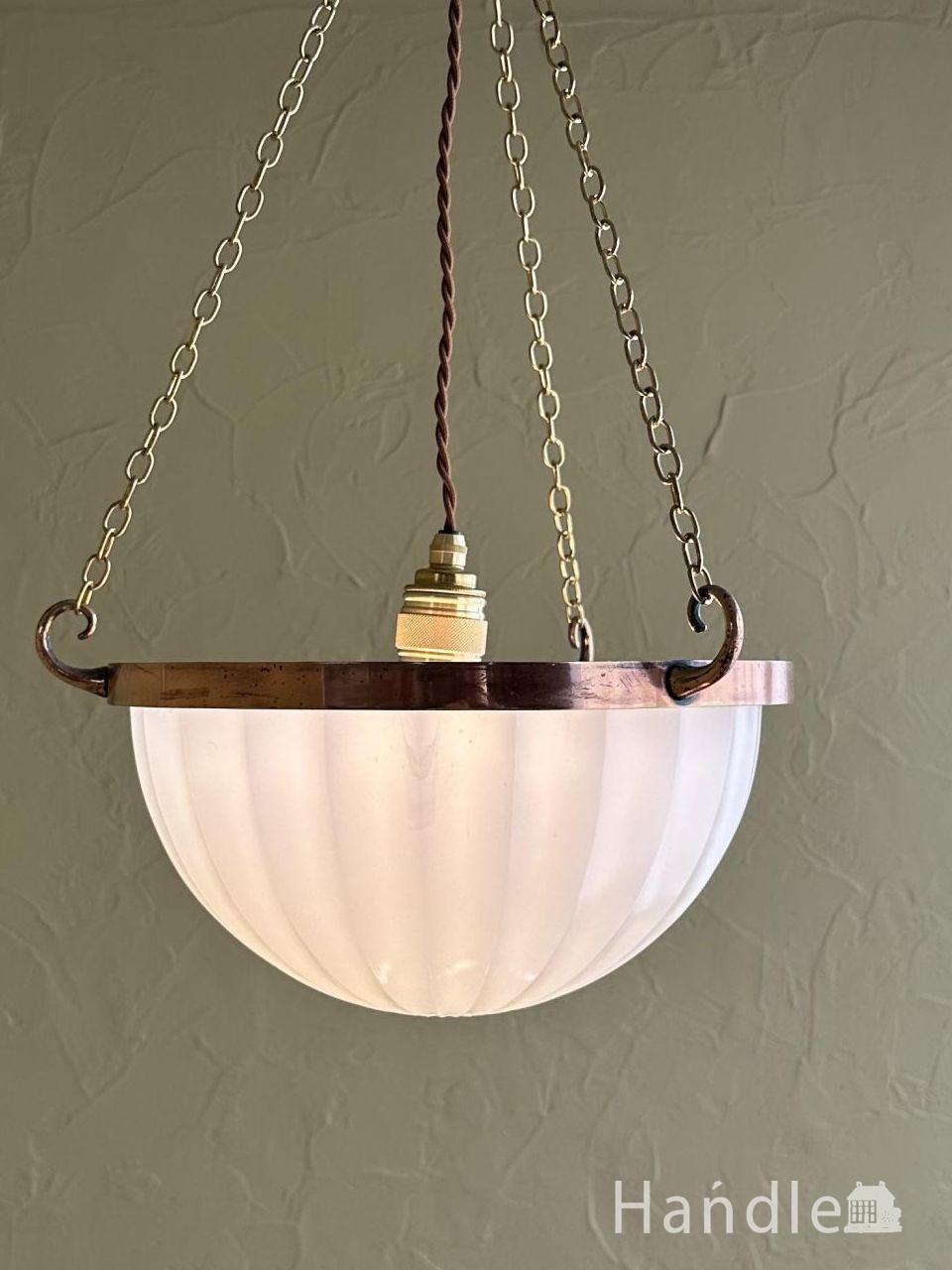 フランス輸入の小さなアンティークシャンデリア（E17シャンデリア球付