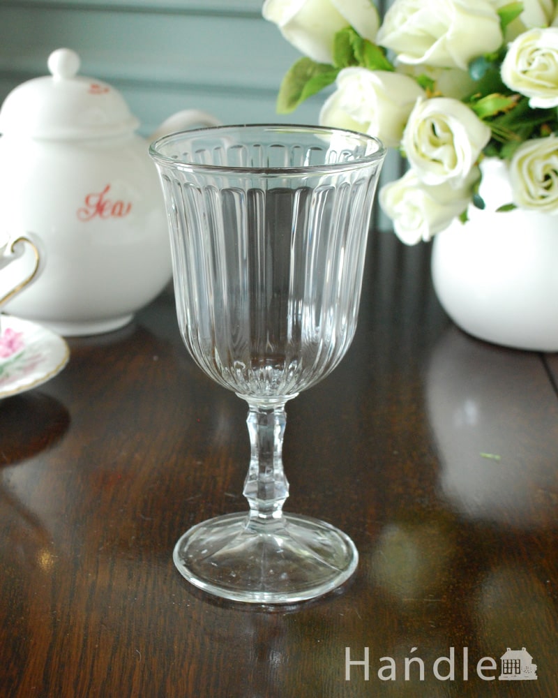 フランスから届いたおしゃれなグラス、ラ・ロシェール社のゴブレット