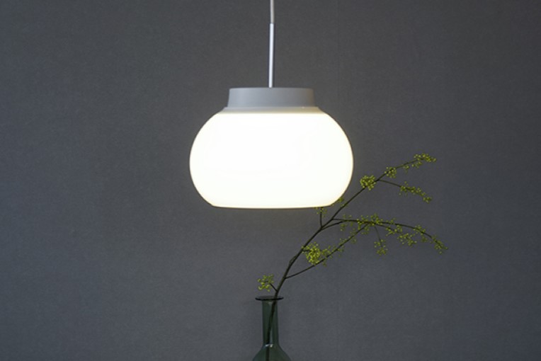 ペンダントライト kom コム｜ライト・照明｜ペンダントライト