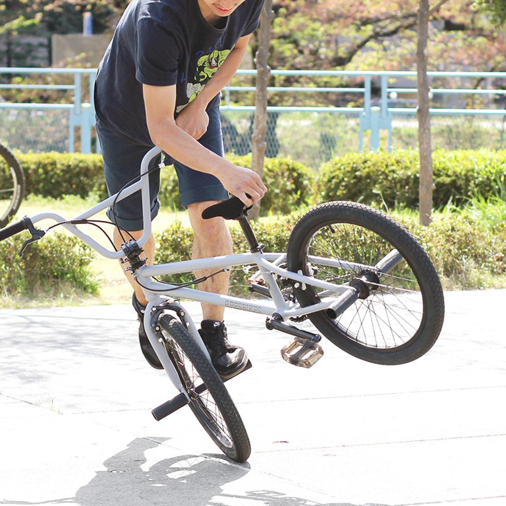 ARESBIKES（アーレスバイク）のAPLUS（アプラス） - 自転車通販