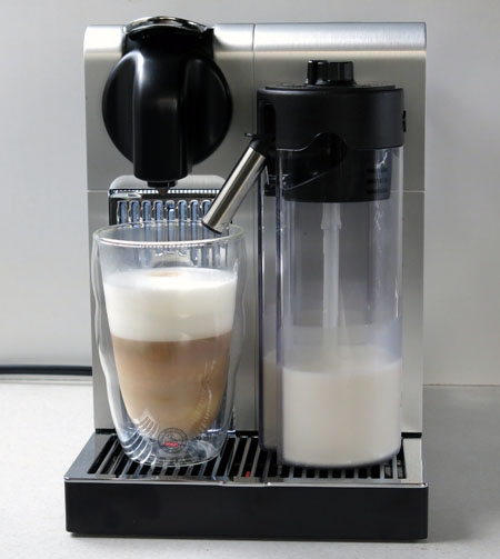 ラティシマプロでラテ: はぴカフェ