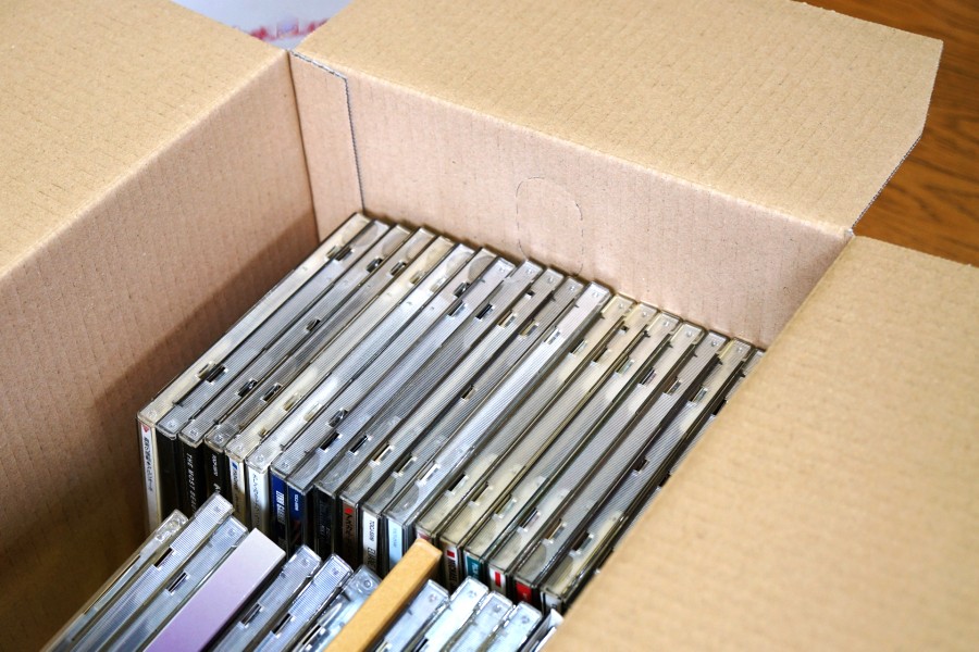 地味に大変！】結婚式で使うBGMの音源CD集めの注意点＆便利な通販