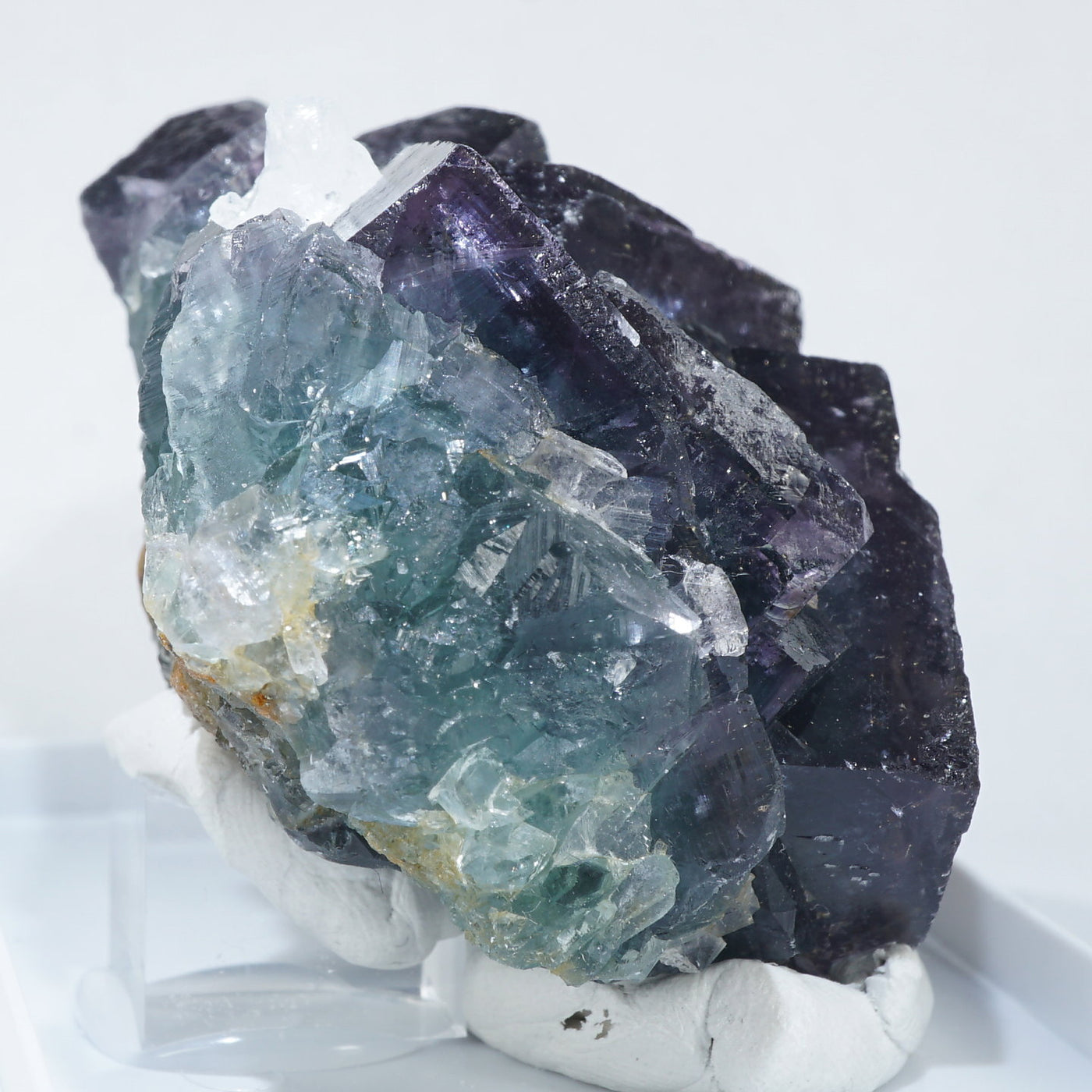 New Found》ナイジェリア Akwana産 フローライト・水晶 – 天然石