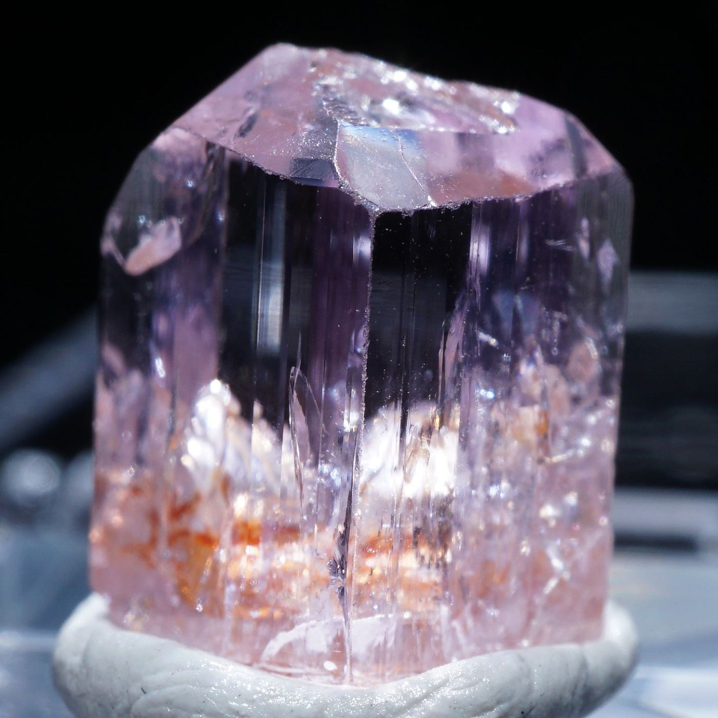 蛍光》ザンビア産 ピンクトパーズ – 天然石ハッピーギフト