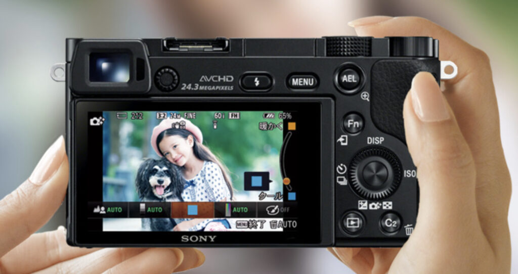 SONY α6000】5万円台で買えるミラーレス。低予算で買えて満足度の高い
