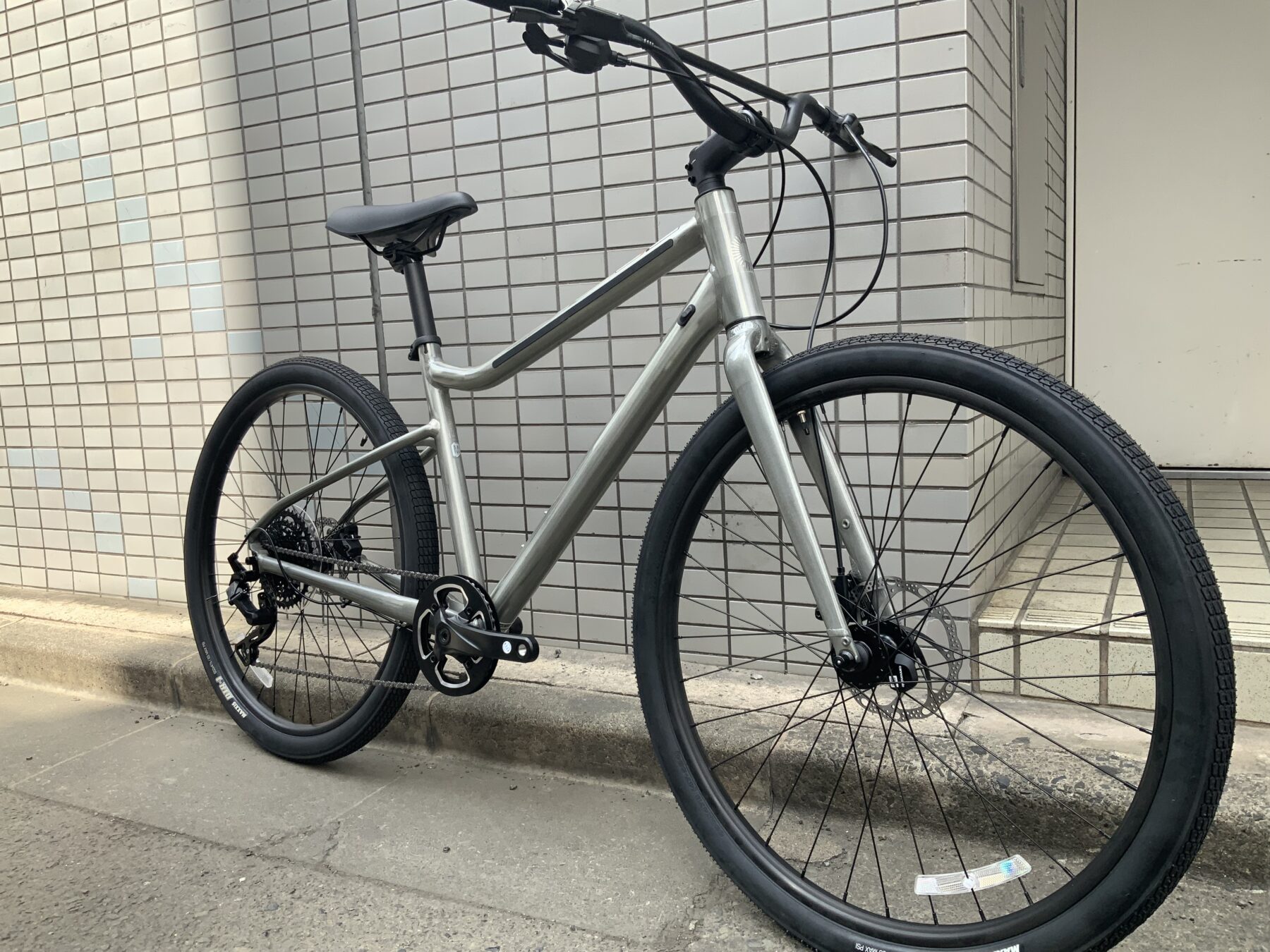 街乗りを充実した瞬間に、楽しさと性能を兼ね揃えた最高の1台｜バイク