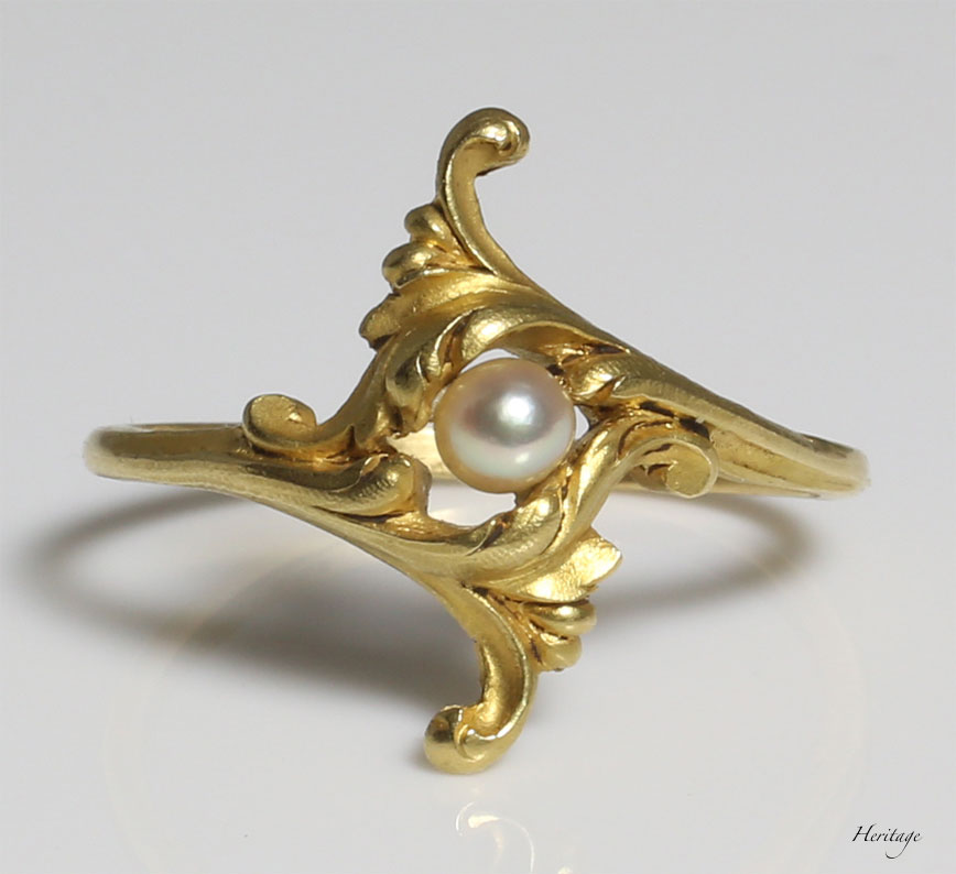 北斎の神奈川沖浪裏をモチーフにしたジャポニズム・アールヌーヴォーの