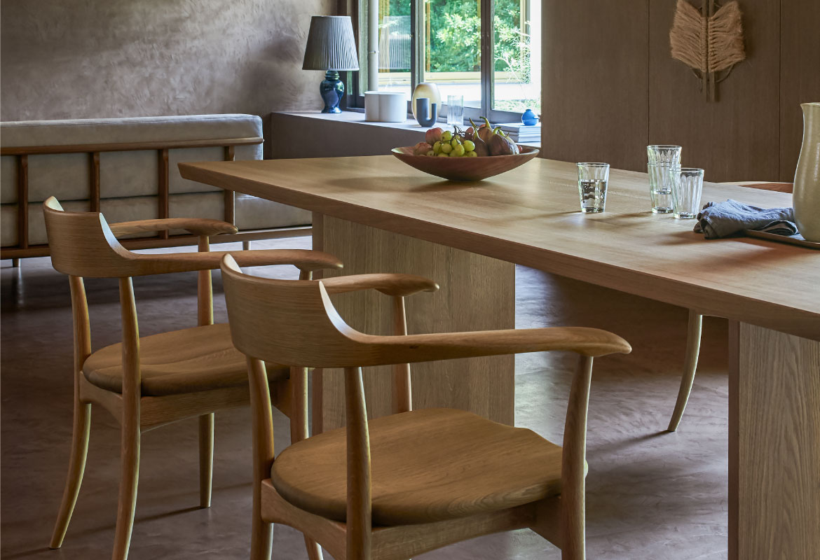 CRESCENT アームチェア（板座） | 飛騨産業株式会社【公式】 | 飛騨の