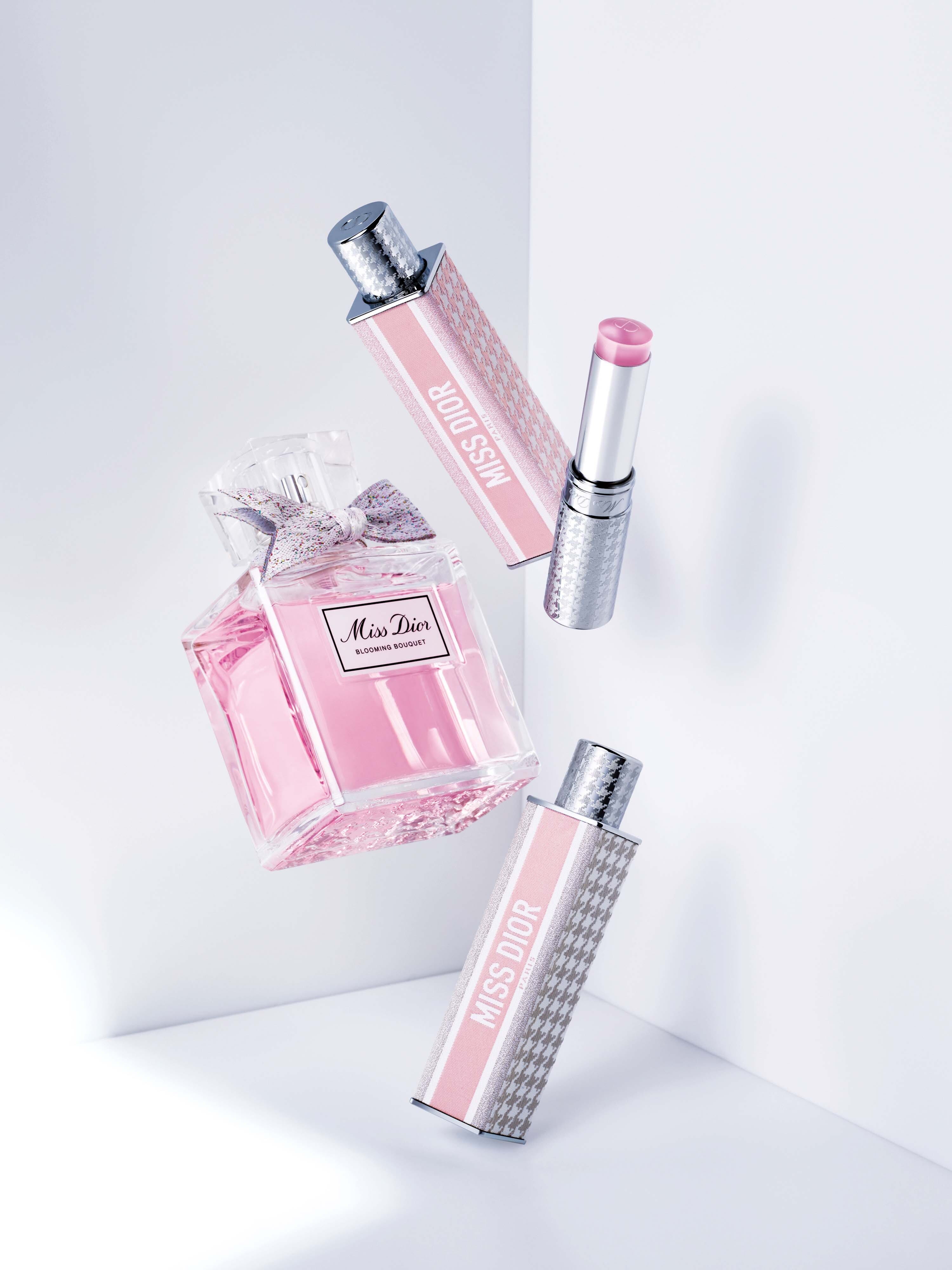 運命の香り”ミス ディオール”にスティックフレグランスが登場！