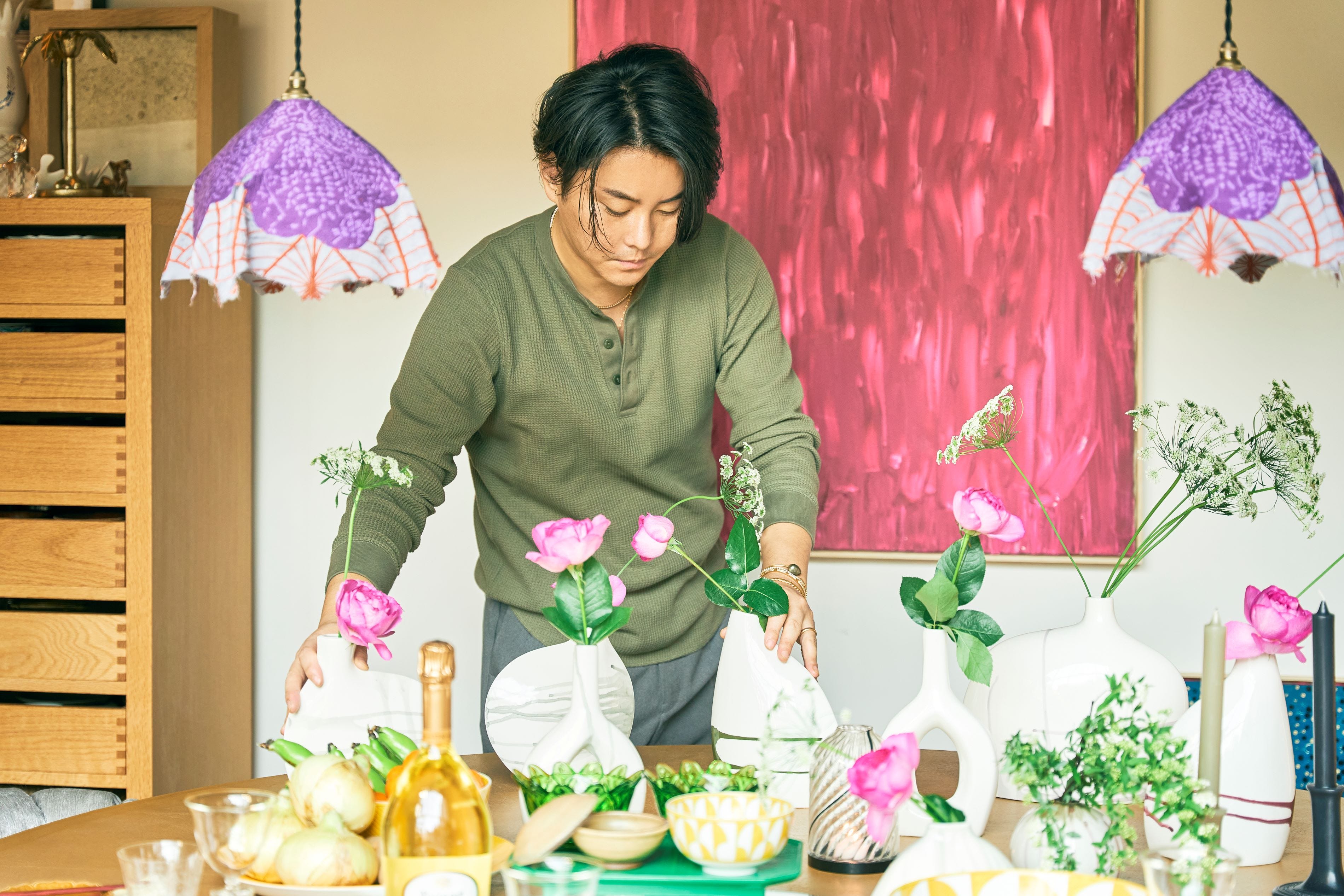 エルメスの食器がポイント！イエローの器使いで春を呼ぶテーブルとレシピ