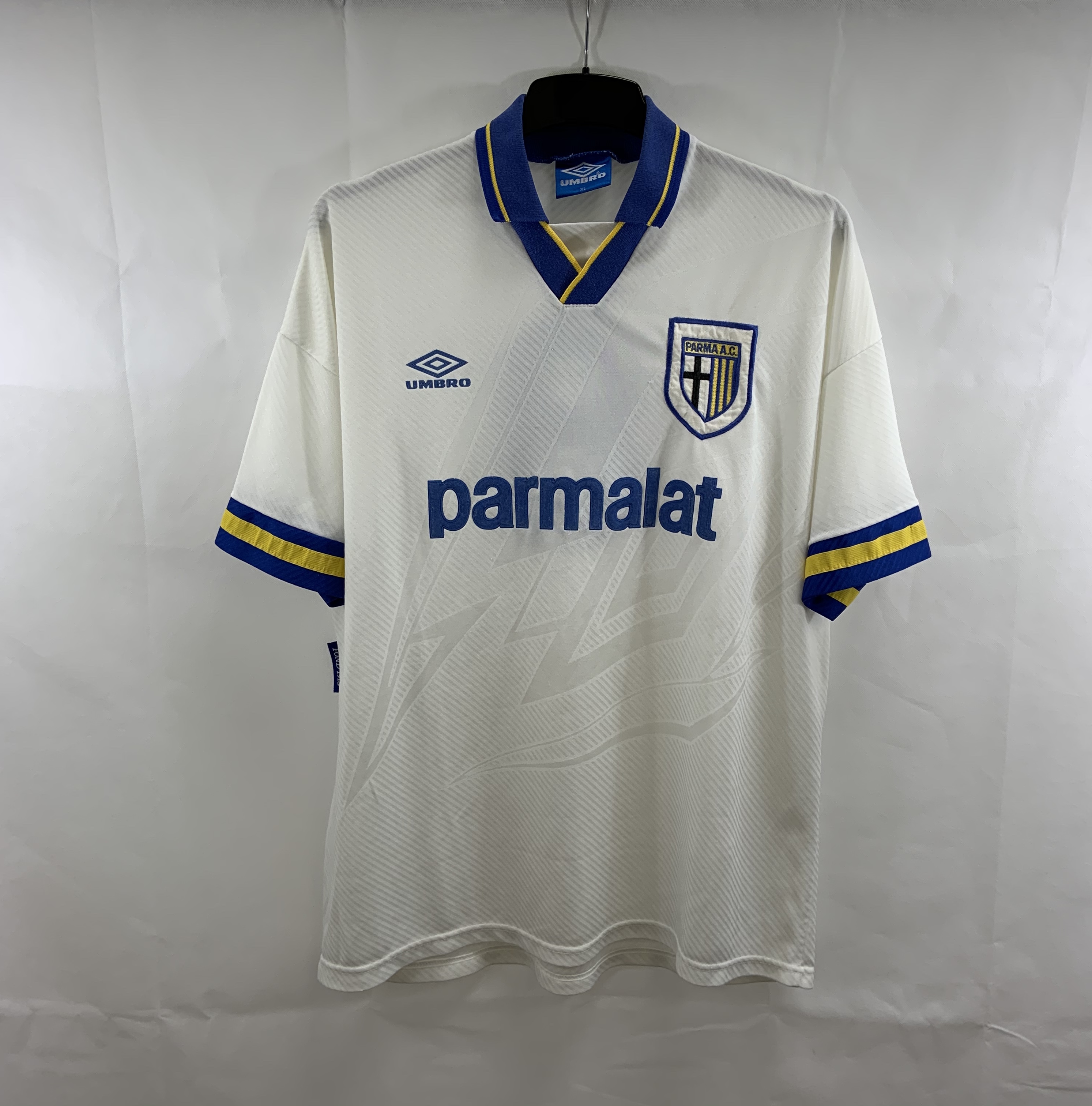 Parma Pin 8 Home Football Shirt 1993/95 Adults XL Umbro B918