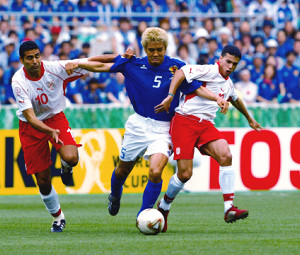 稲本潤一、日韓W杯での衝撃エピソード語る 上半身裸で抱きついた相手