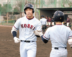 光星、Wクリーンアップ “裏4番”原が連発「しっかり振れたから