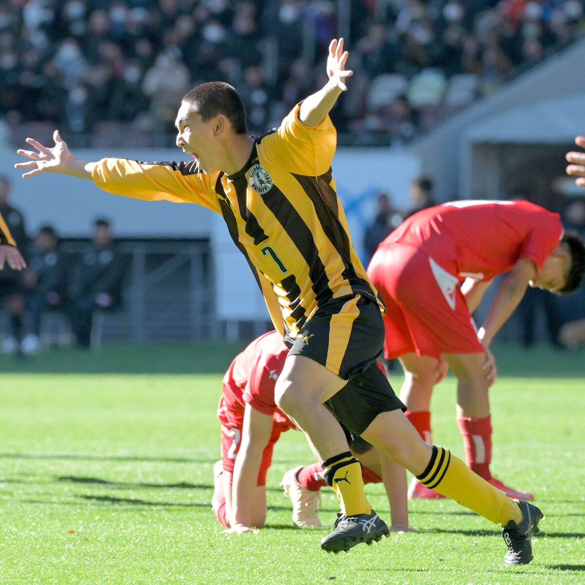 161センチ、50キロのドリブラーに国立どよめき 前橋育英・白井