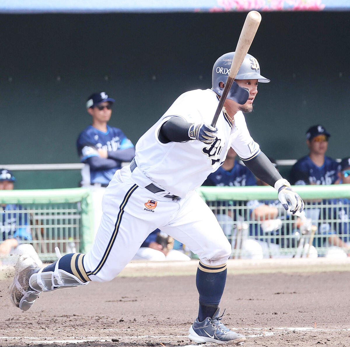 オリックス】森友哉「超攻撃的2番」適性発揮 古巣から2打数1安打で