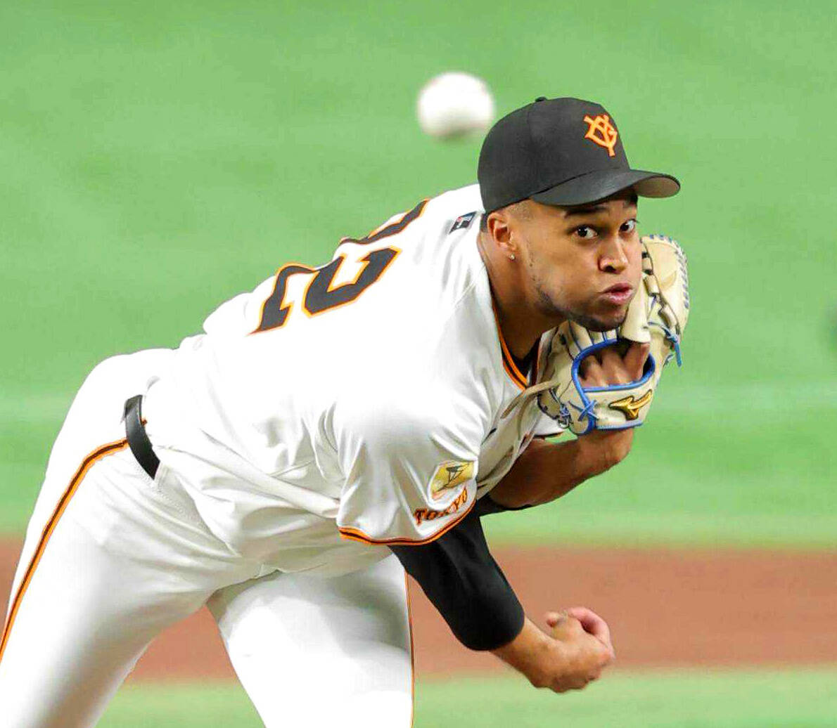 巨人】長野久義氏の引退試合で記念ロゴワッペン付きユニホーム着用