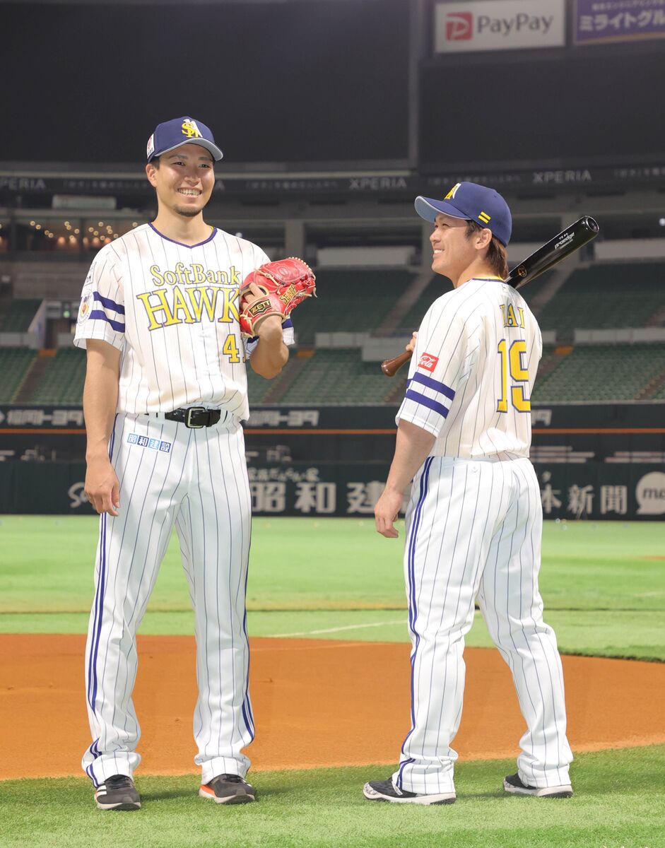 ソフトバンク】ホワイトにストライプの鷹の祭典ユニホームを発表 千賀