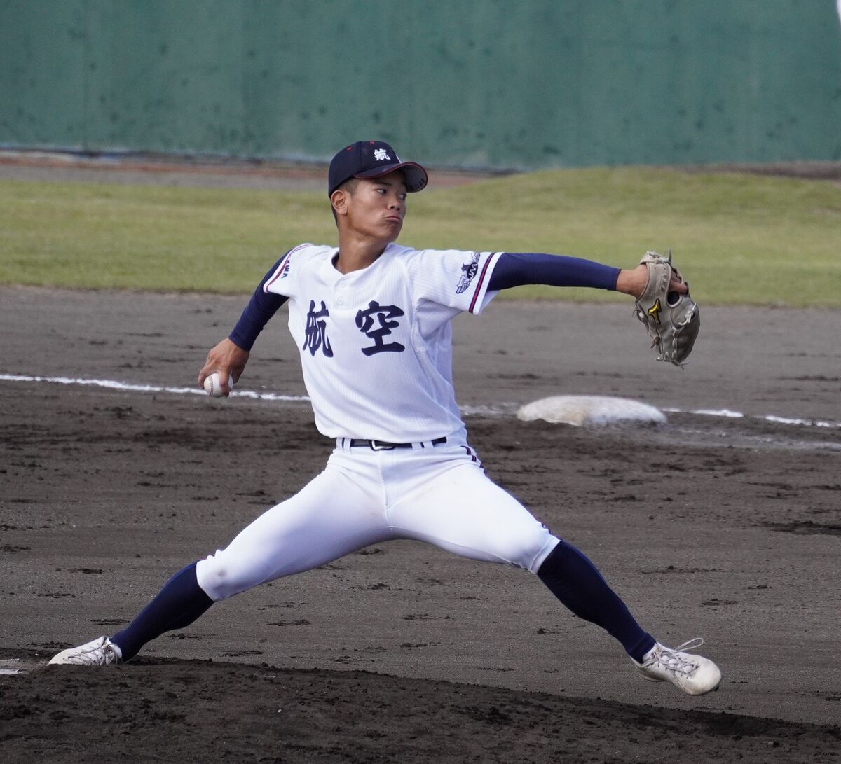 高校野球】日本航空石川が2年連続8強入り、最速143キロの1年生