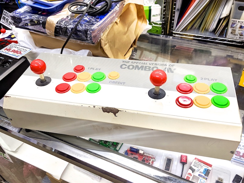 アーケードゲームマニア必携のコントロールボックスを生み出した男