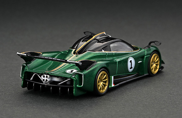 T64G-TL035-GR 1/64 Pagani Huayra R Verde Trifoglio | LINE UP