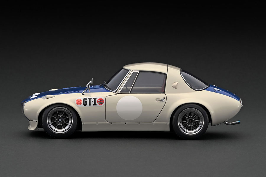 IG3095 1/18 Toyota Sports 800 NOB Hachi Ver White/Blue | LINE UP