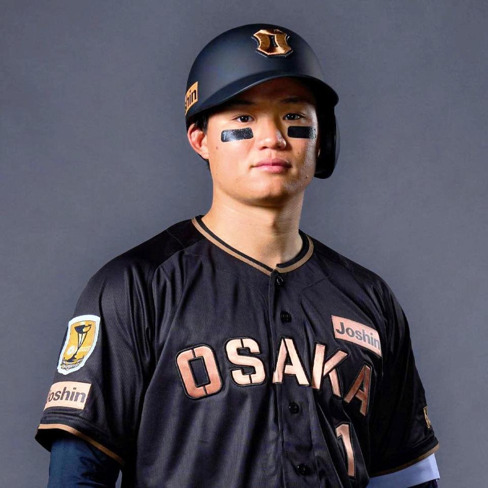 2026年度のブラックユニがカッコよ！森下翔太も絶賛「今年はより