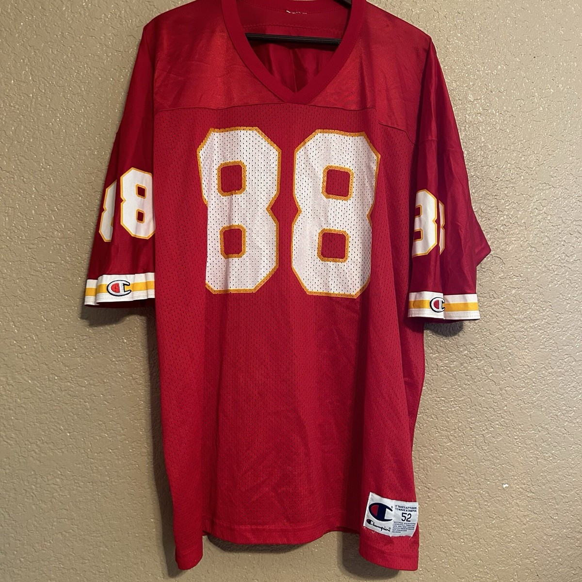 Vintage Champion Kansas City Chiefs Tony Gonzalez #88 NFL Football