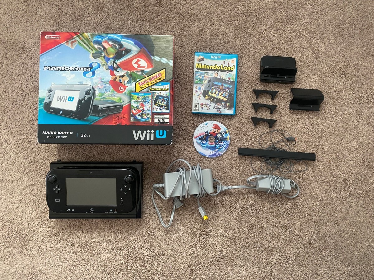 Black 32 GB Nintendo Wii U Mario Kart 8 Deluxe Set Console Bundle