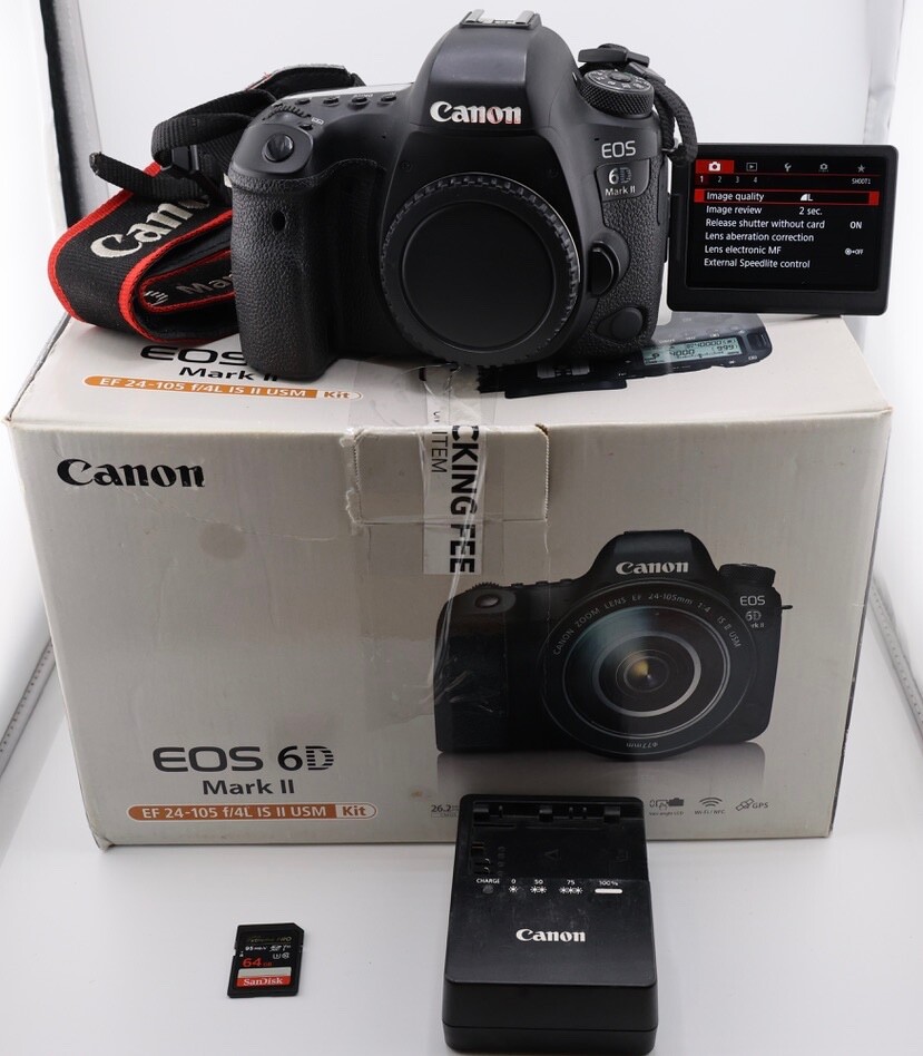 Canon EOS60D ダブルズームレンズキット+単焦点レンズ 【公式通販】