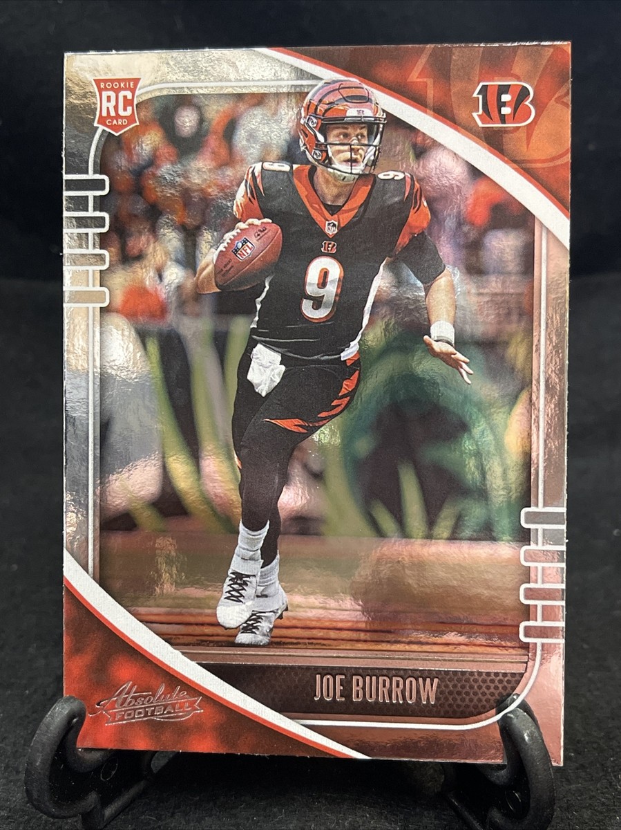 2020 Panini Absolute Football Joe Burrow Rookie Card #158