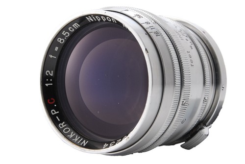 Nippon Kogaku Nikkorex-8F 0.8-2x Zoom Conversion Cine Lens Screw