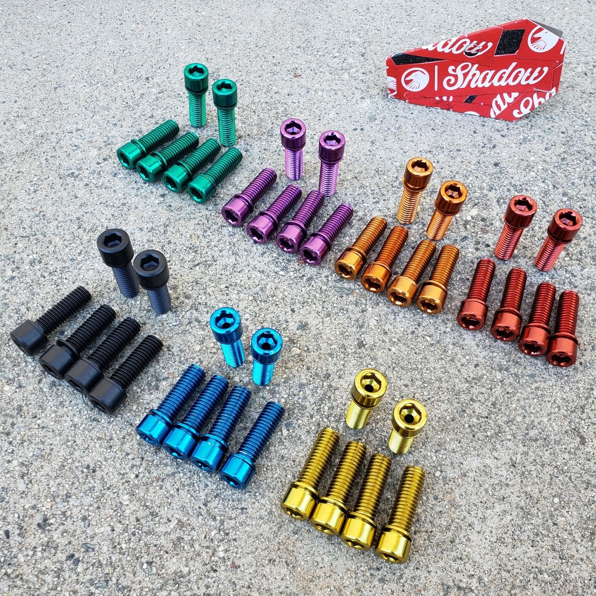 SHADOW CONSPIRACY HOLLOW STEM BOLTS KIT 8 x 1.25mm BMX BIKE BOLT