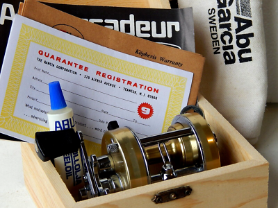 Vintage ABU Garcia Ambassadeur 2500C champagne gold casting reel