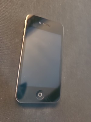 Apple iPhone 4 - 8 GB - Black | eBay