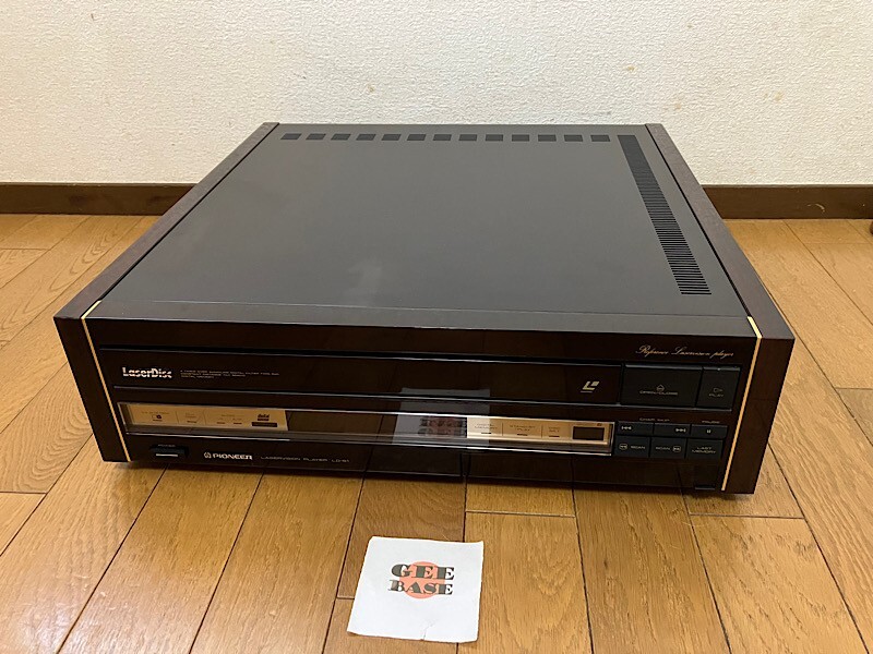 Pioneer LD-S1 LaserDisc Player Full analog video processing
