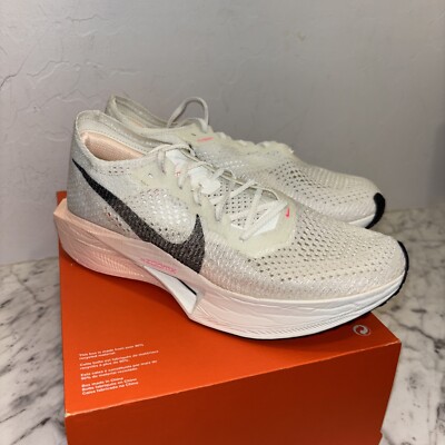 Men's Size 11 Nike ZoomX VaporFly Next% 3 Sail/black Crimson Tint