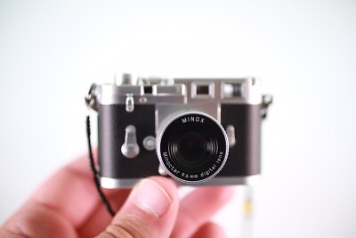 Minox Leica M M3 3.0 2.1MP Digital Camera - Black Silver for sale
