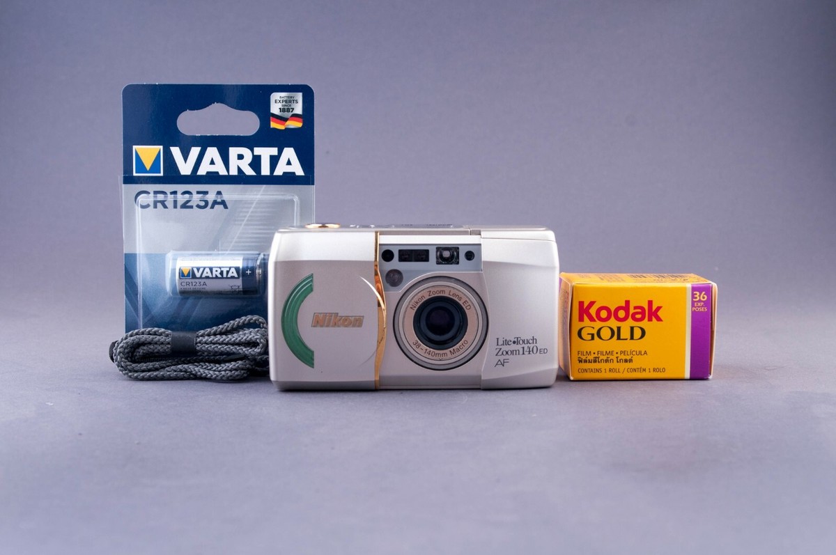 フィルムカメラ Nikon LiteTouch Zoom140ED F1225-235-3p p Amazon.com