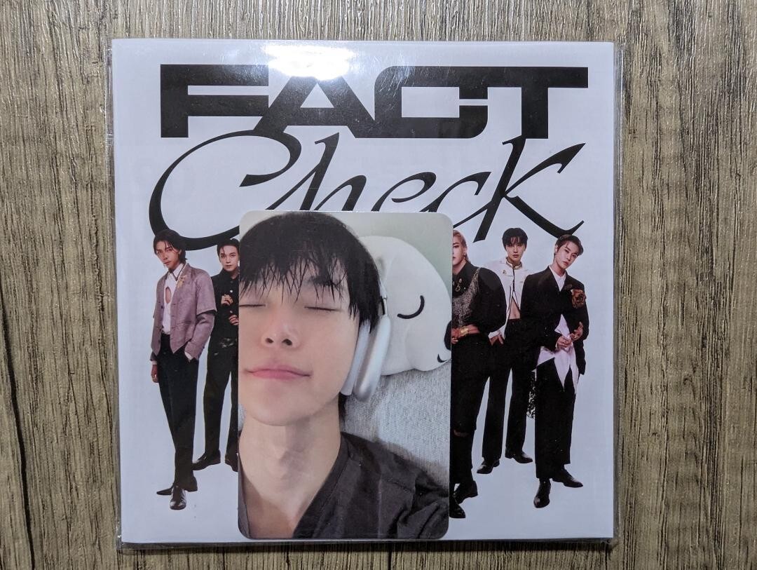 Nct127 Doyoung Fact Check Us Limited Edition D2C ver CD Photocard