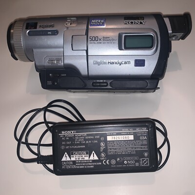 Sony DCR-TRV730 Digital8 Hi8 8mm Video8 Camcorder VCR Player Video
