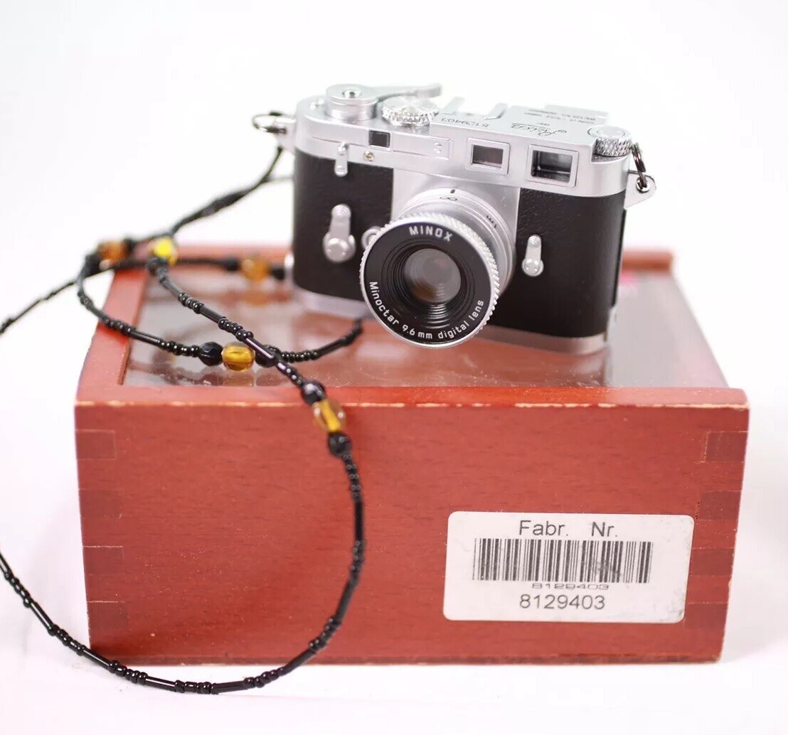 Minox Leica M M3 3.0 2.1MP Digital Camera - Black Silver for sale