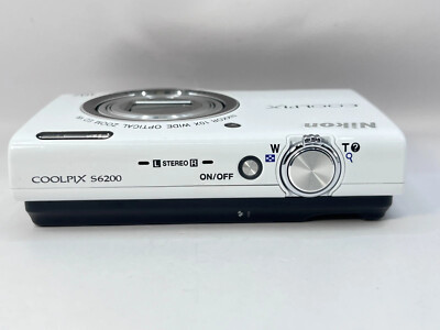 Nikon COOLPIX S6200 16.0MP Digital Camera 10 x Zoom w/SD Card