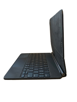 Apple iPad Magic Keyboard 11 inch Black A2261 & ESR Silicon iPad