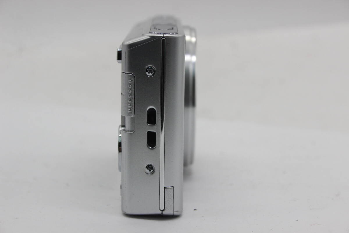 Sony DSC-W830 Cyber-Shot 20.1MP 8x zoom Digital Camera Silver